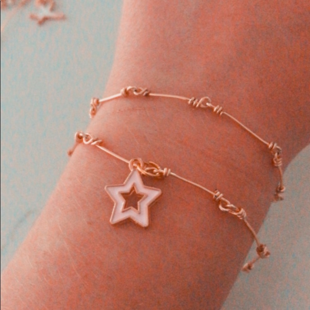 Baby pink star bracelet